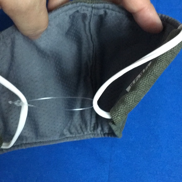 FACE MASK NEW DOUBLE LAYERS STRETCHY - Picture 4 of 5